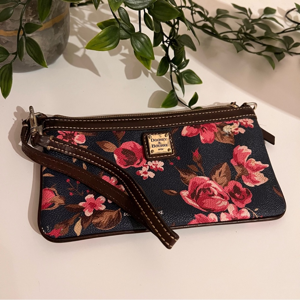 Dooney & Bourke Navy Floral Wrislet
